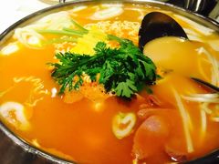 传统部队锅-火炉火自助餐(枫蓝国际店)