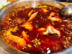 -肖肖酸萝卜鱼火锅(总店)