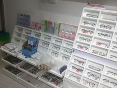 -诺柯视眼镜-蔡司依视路官方工厂店(淞南一店)