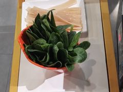 -浪里寻·臻牛养生牛肉火锅(方圆荟店)