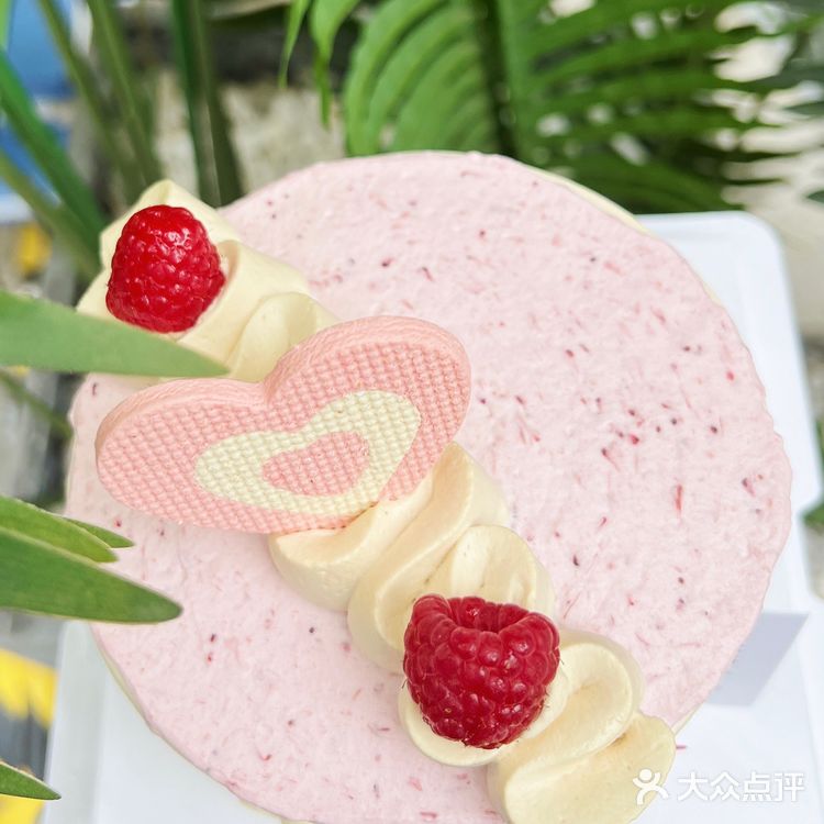 下午茶的仪式感，你和蛋糕🍰都要有！