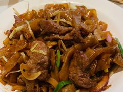 -新大咀港式茶餐厅(宝山万达店)