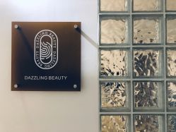 -DAZZLING BEAUTY美甲•美睫专门店