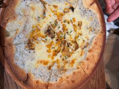 黑松露咸蛋黄披萨-MORNING GOOD Bistro(翰林府店)