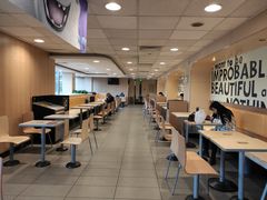 -麦当劳(军博店)