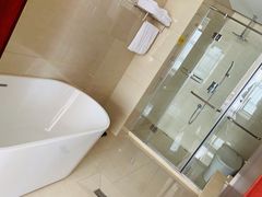 -兴芮温泉度假区