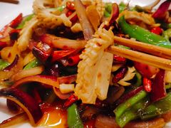 火爆黄喉-咪佬肥肠鸡，黔江鸡杂，小龙虾(冉家坝店)