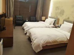 -灞柳驿酒店(香湖湾地铁站店)