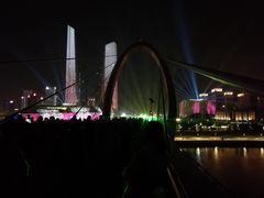 -南京眼步行桥