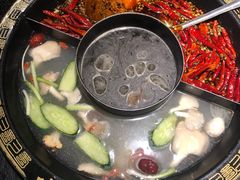 -味舵主重庆火锅(邓尉路店)