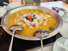 -严厨老坛酸菜鱼(金鹰店)