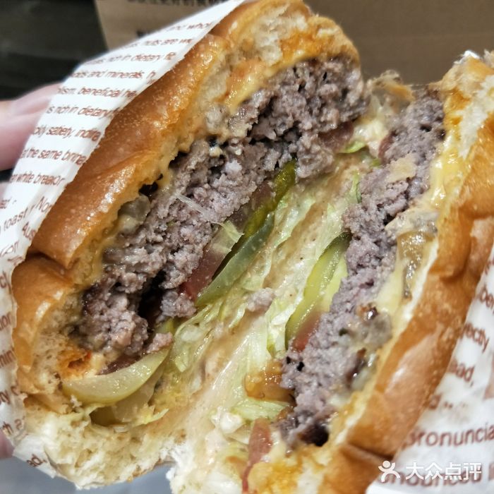 沙朗阿甘鲜肉汉堡(大卫城店)安格斯鲜牛堡图片