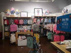 -GAP(王府井奥莱·香江小镇店)