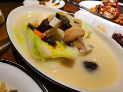 -皇后餐厅-煲仔·小菜·打边炉(古北店)