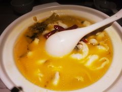 青花椒酸菜鲈鱼汤饺-船歌·鱼水饺青岛菜(闽江二路店)