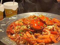 -胖哥俩肉蟹煲(华贸店)