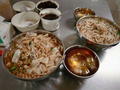 -正宗杨记普洱酸醋米线(总店)
