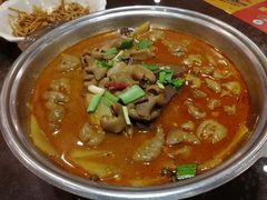 鸭血肥肠锅-刘胖子家常菜·蹄花焖藕(中南店)