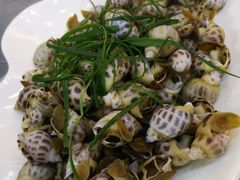 -覃记海鲜美食餐厅