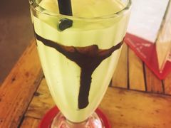 牛油果奶昔-Bamboo Bar & Grill Restaurant