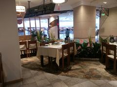 大堂-闫府私房菜·百年鲁菜(欧亚店)