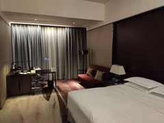 -广州天河希尔顿酒店