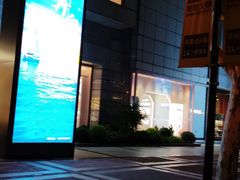 -上海来福士广场