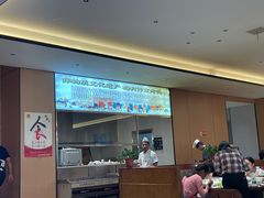 -梅利汴京烤鸭•开封豫菜地标店(东大街店)
