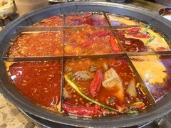 -正南齊北重庆老火锅(光华村直营店)