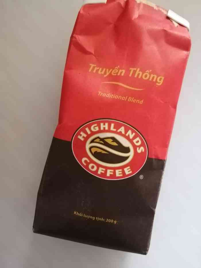 highlands coffee-"莲子茶我喜欢拿铁也很浓厚法棍很实惠很.