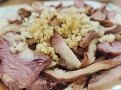 -溢心园香河肉饼总店