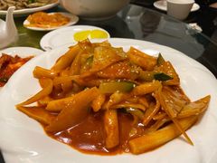 鱼饼炒年糕-桃园中华料理炸酱面(燕儿岛路店)