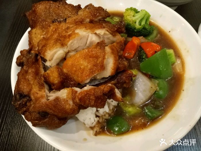 黑胡椒鸡排烩饭