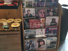 -星巴克臻选(莘庄仲盛店)