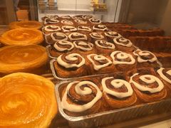 -好利来(高新枫叶广场店)