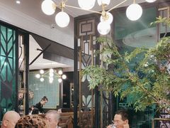 -新白鹿餐厅(爱琴海购物中心店)
