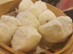 蜜汁叉烧包-点都德(大茶楼店)