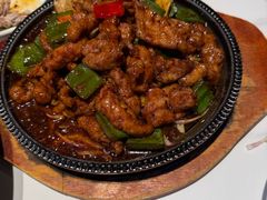 铁板牛柳-渝乡老妈·北京烤鸭(六里桥店)