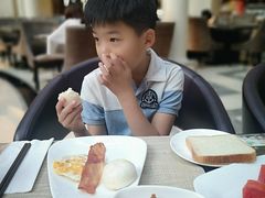 -漢咖啡·全服务式自助晚餐(武汉洲际酒店)