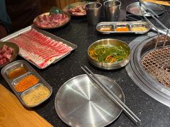 -韩烧牛中牛·甄选黑牛烤肉(黑金店)