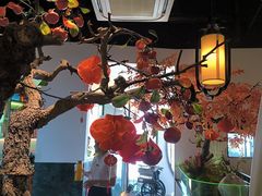 -荷塘秋月·本帮江浙菜(国权路店)