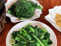 -云河农家乐饭店(福禄缘树山店)