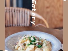 土豆团子配洋葱奶油-BOR Eatery(安福路店)