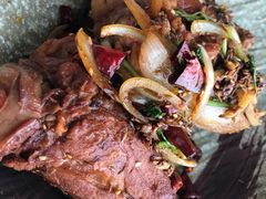 -95号酱骨·一块豆腐(展春园西路店)