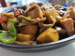 -天天向上素食餐厅(五台山店)