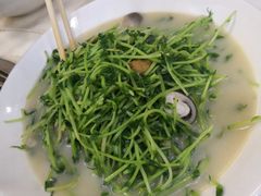 上汤豆苗-渝君重庆火锅(嘉宾路店)