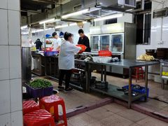 -标记美食新鲜猪杂(兴南大道店)