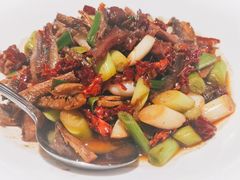 腊牛肉抄手撕鱼-冰火楼(梦泽园店)