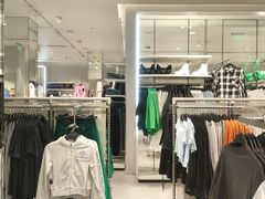 -H&M(天一广场店)