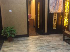 -莱仪堂艾灸经络养生馆(九亭一店)